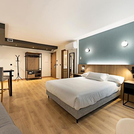 Colon 27 Aparthotel Palencia Exterior photo